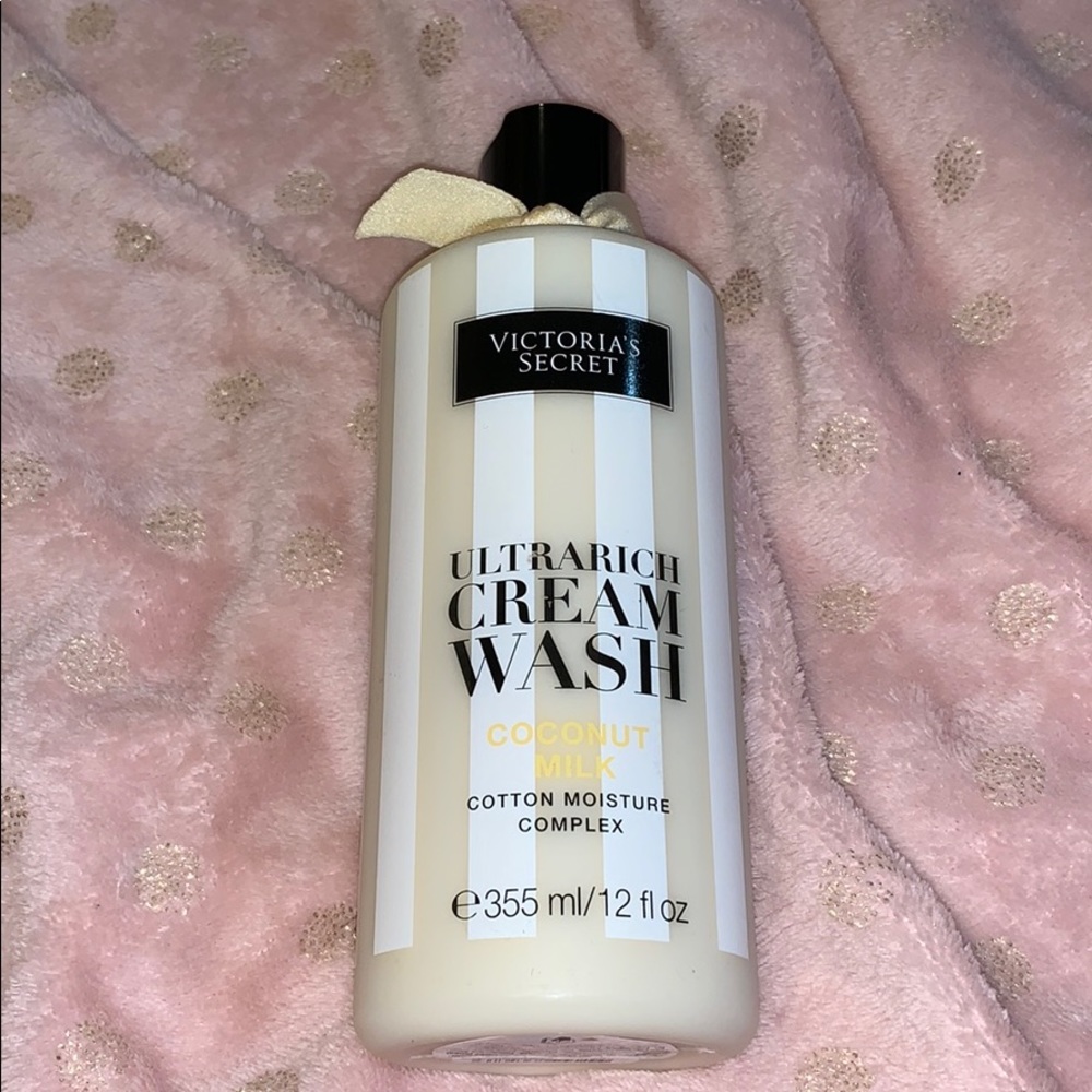 Victoria secret ultra rich cream wash